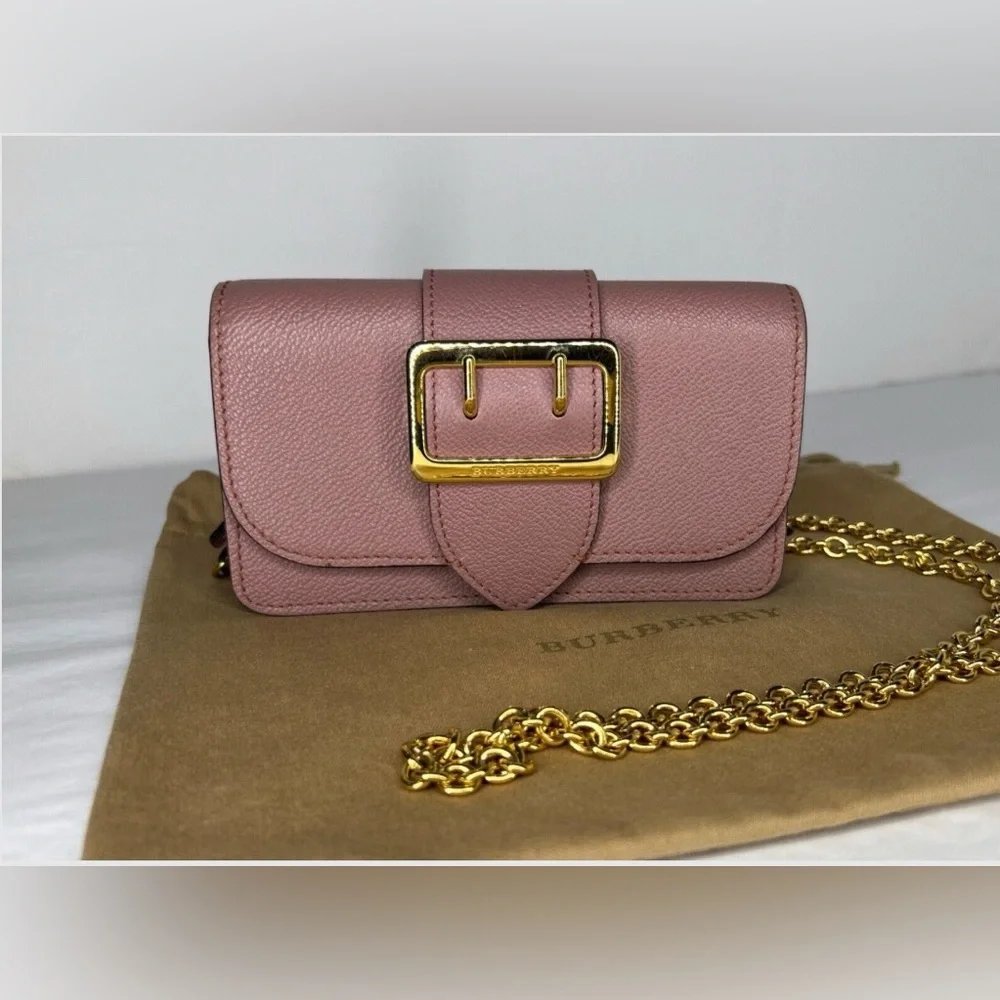 Burberry Pink Leather Bag with Gold Chain - Picture 4 of 14